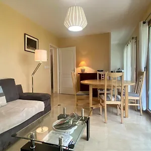 Appartement Le Gouverneur - à 5 Min Du - Terrasse&jardin - 2 Personnes, Annecy